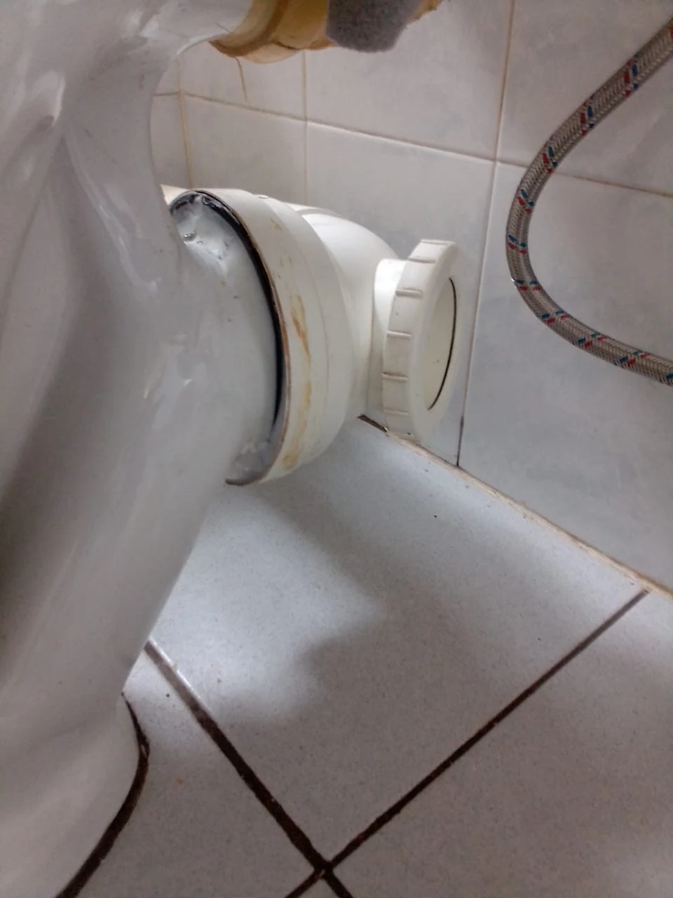 Is sewage smell in bathroom dangerous?