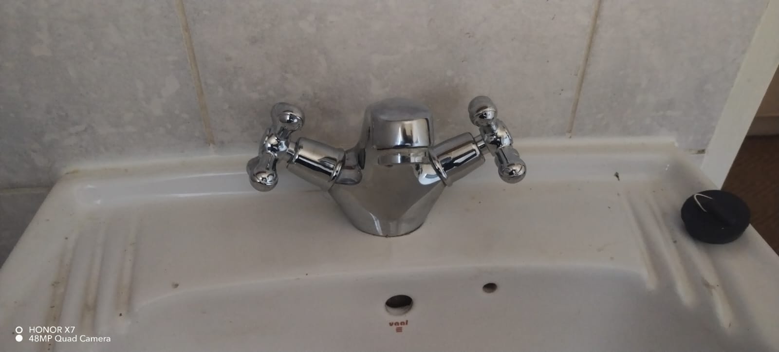 Correction Policy | Plumbers Near Me Correction Policy service image for homes and businesses