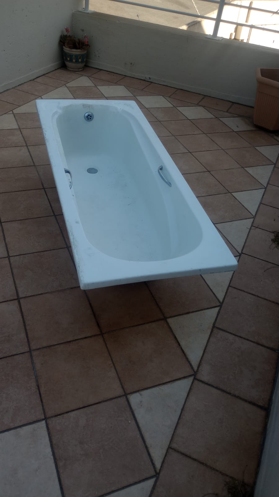 Bothasig plumber in Cape Town Bothasig plumber working in Cape Town, Western Cape