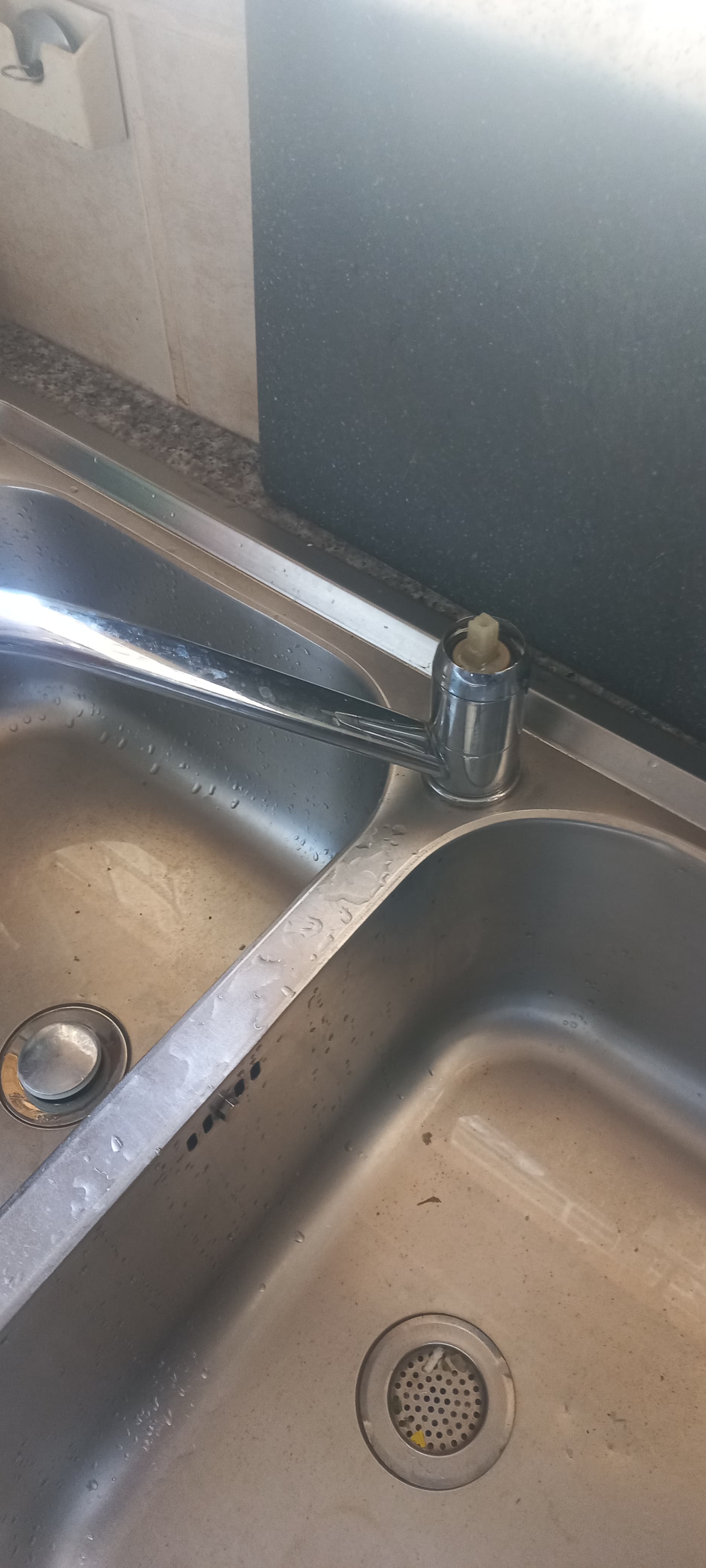 Die Bos plumber in Stellenbosch Die Bos plumber working in Stellenbosch, Western Cape