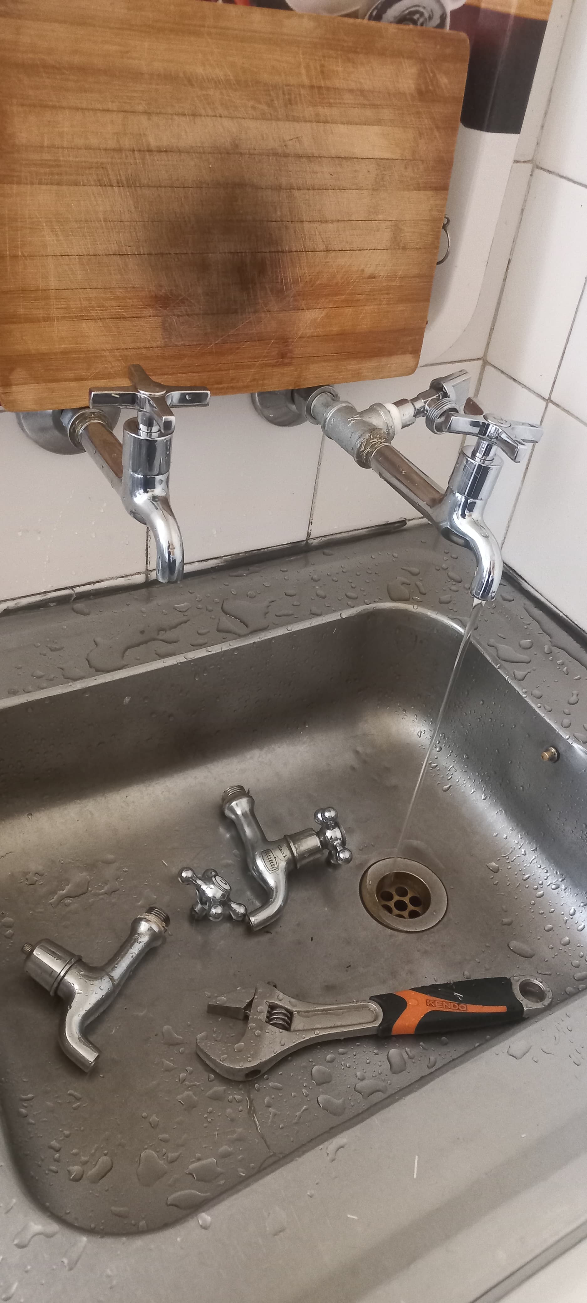 Dorhill plumber in Durban / eThekwini Dorhill plumber working in Durban / eThekwini, KwaZulu-Natal