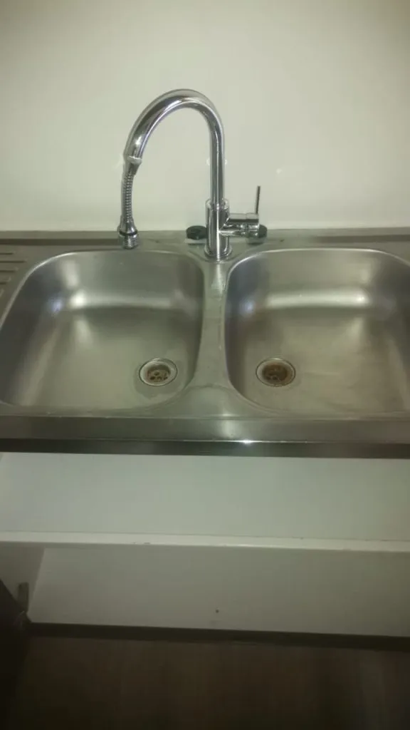 Rozendal plumber in Stellenbosch Rozendal plumber working in Stellenbosch, Western Cape