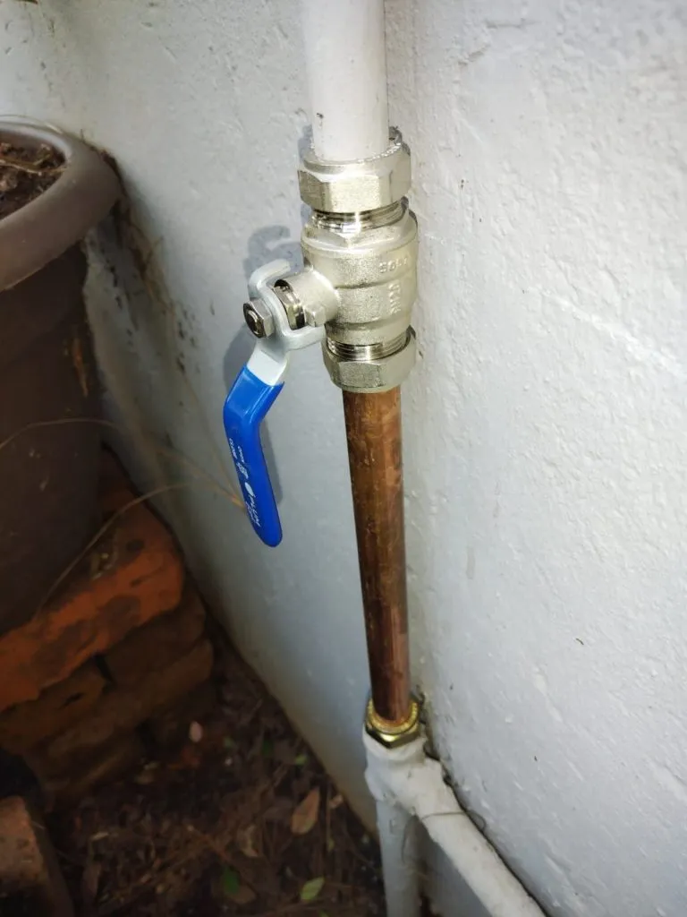 Strandvale plumber in Somerset West / Strand Strandvale plumber working in Somerset West / Strand, Western Cape